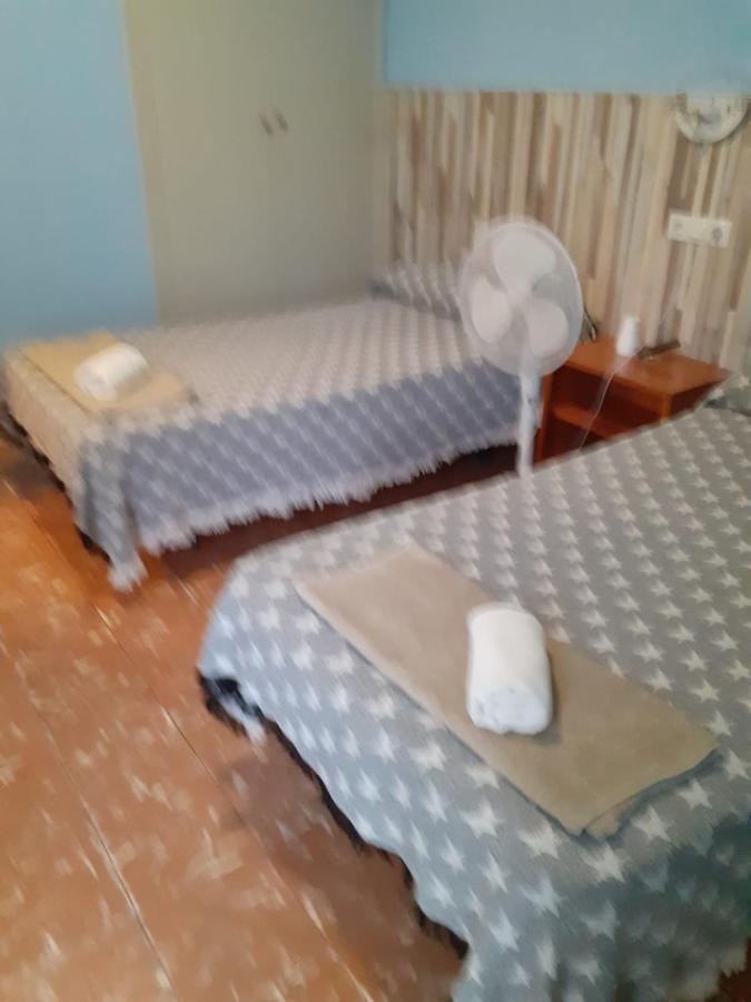 Pension Fonda Suiza Reus Exterior foto