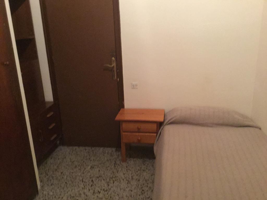 Pension Fonda Suiza Reus Exterior foto