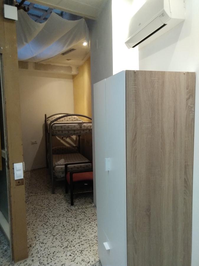 Pension Fonda Suiza Reus Exterior foto